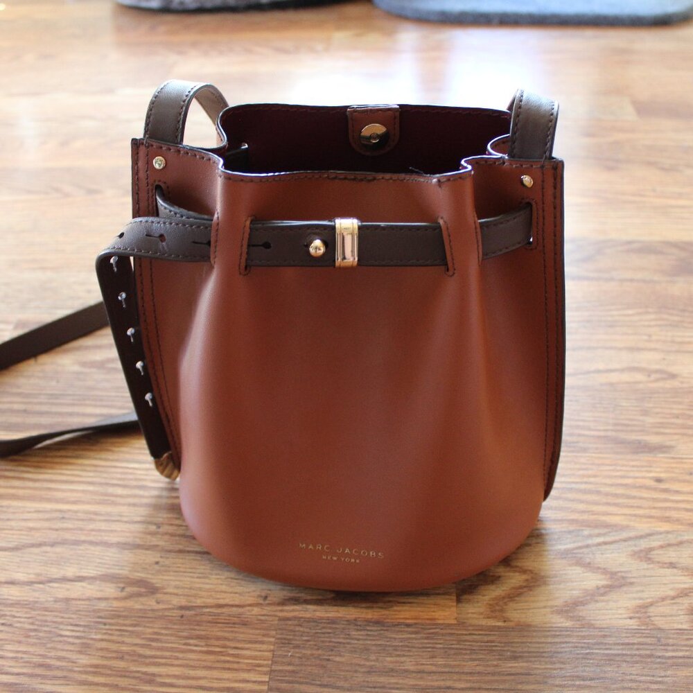 Marc Jacobs Bucket Bag